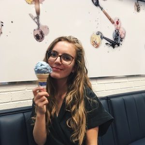 Meet your Posher, Sophie